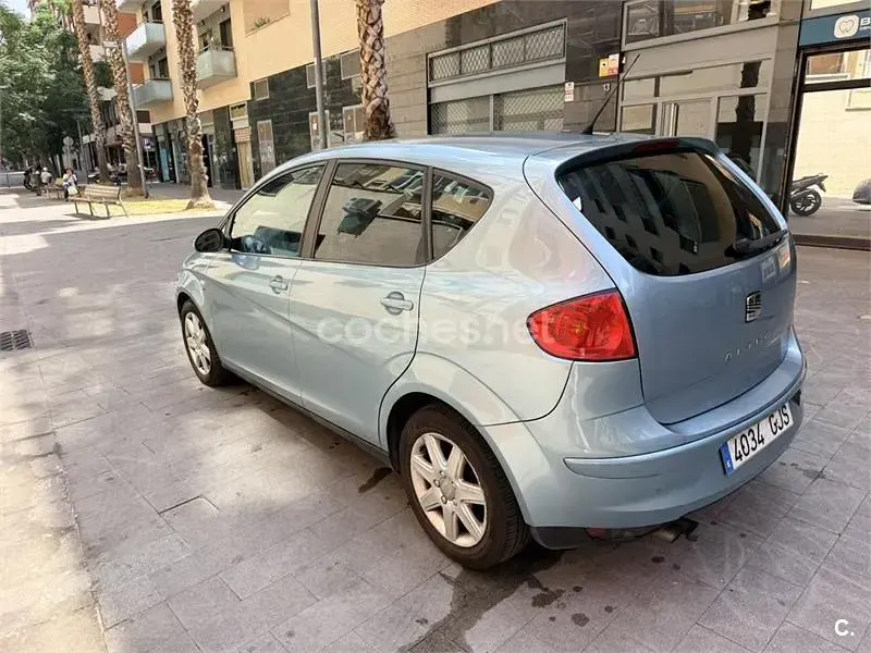 Usado Seat Altea Stylance 140 CV (102 kW) 2008 Verde Monovolumen
