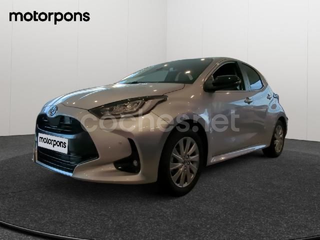 Plateado Usado 2023 Mazda 2 Berlina | 23.500 € (Caro) - Imagen 1/4