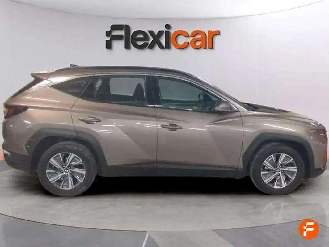 Usado Hyundai Tucson 150 CV (110 kW) 2023 Marrón SUV