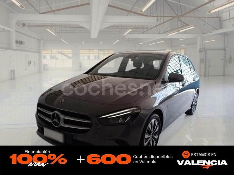 Gris / plata Usado 2022 Mercedes B250e Monovolumen | 21.850 € (Buen precio) - Imagen 1/4