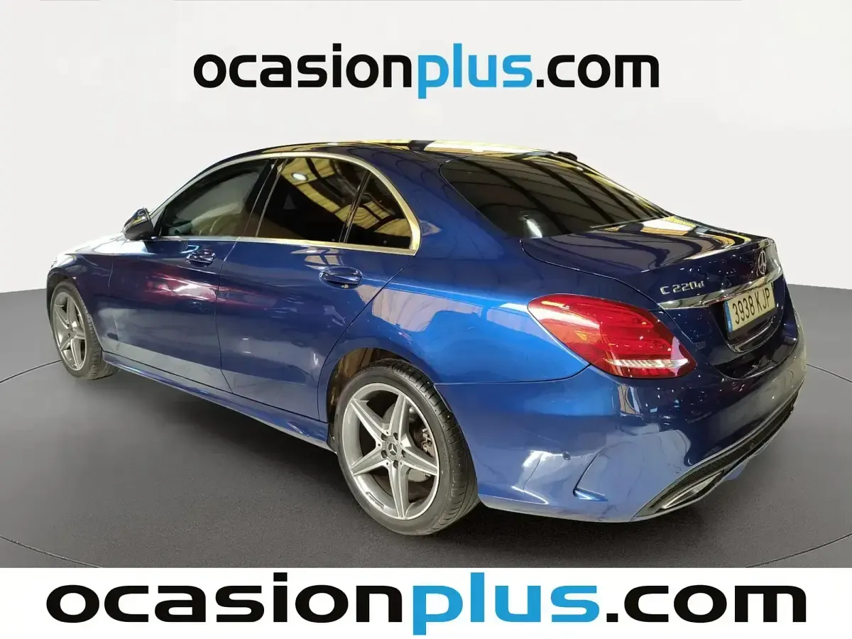 Usado Mercedes C220 170 CV (125 kW) 2018 Azul Berlina