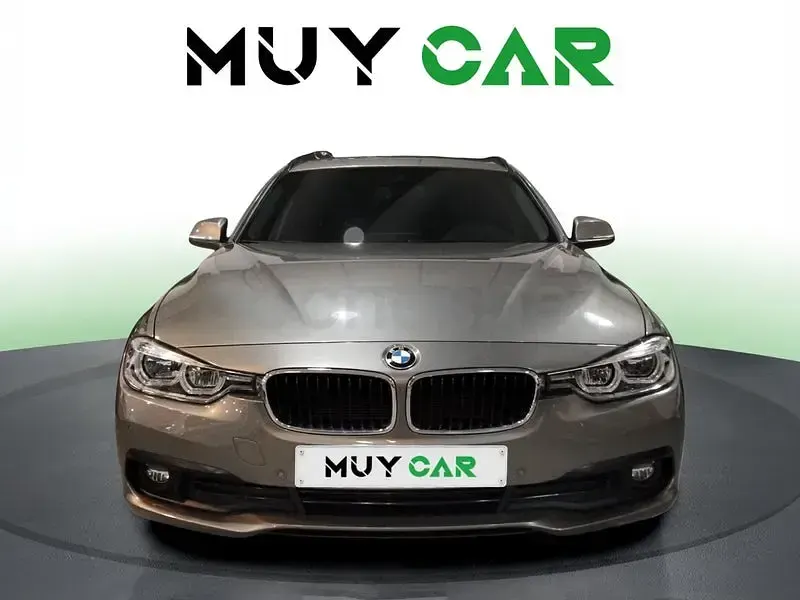 Usado BMW 318 Advantage 150 CV (110 kW) 2019 Marrón Familiar