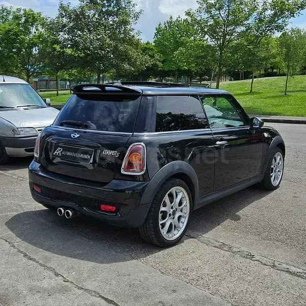 Usado Mini Cooper S 175 CV (128 kW) 2009 Negro Utilitario