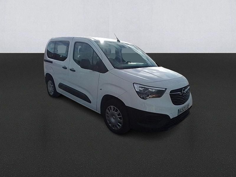 Usado Opel Combo Expression 102 CV (75 kW) 2020 Blanco Monovolumen