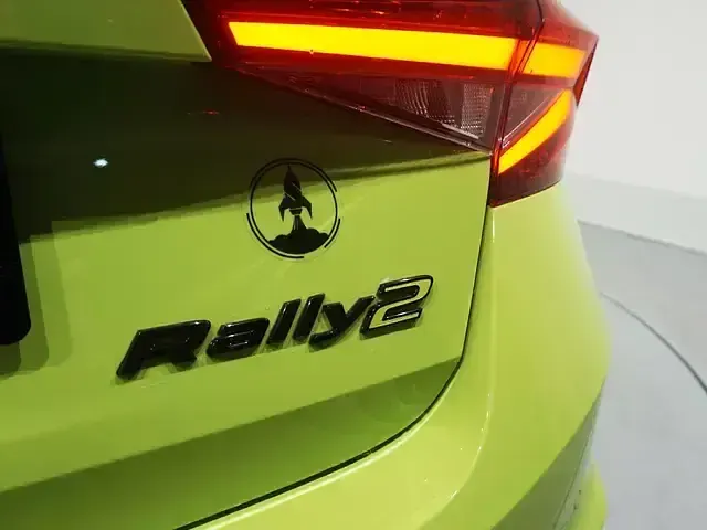 Usado Skoda Fabia 190 CV (139 kW) 2025 Verde Utilitario