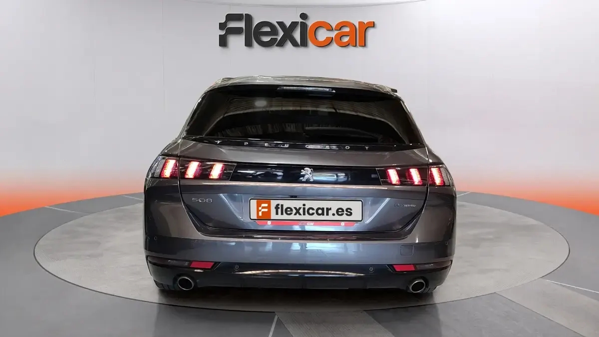 Usado Peugeot 508 SW Allure 225 CV (165 kW) 2021 Gris Familiar