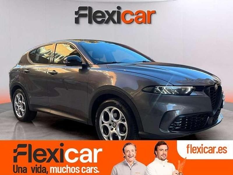 Gris Usado 2023 Alfa Romeo Tonale Sprint SUV | 21.490 € (Precio justo) - Imagen 1/4