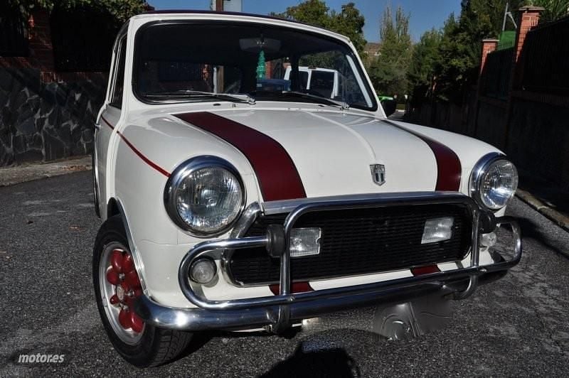 Usado Mini Countryman 60 CV (44 kW) 1973 Blanco SUV