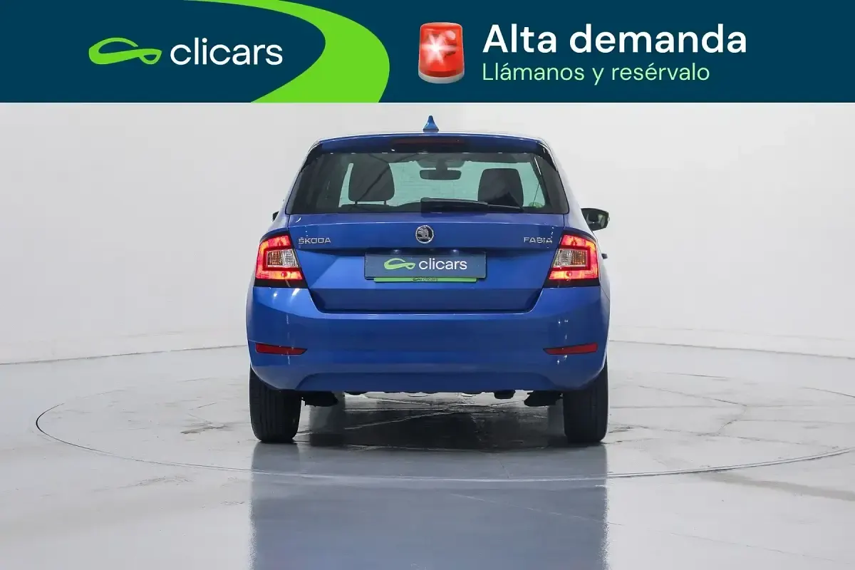 Usado Skoda Fabia Ambition 95 CV (69 kW) 2019 Azul Utilitario