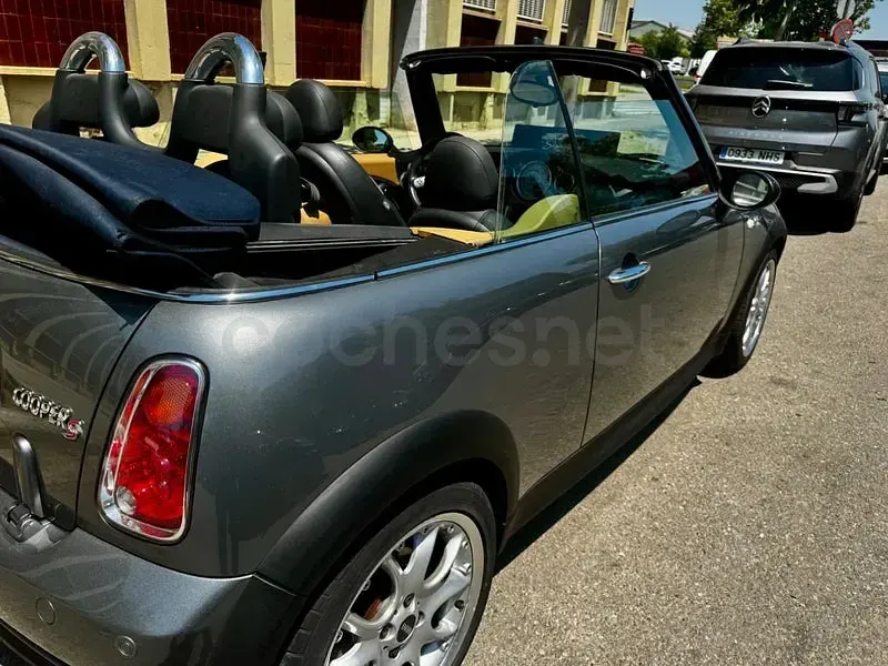 Usado Mini Cooper S Cabriolet 170 CV (125 kW) 2005 Gris / plata Descapotable