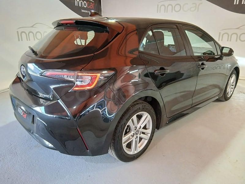Usado Toyota Corolla Active 122 CV (89 kW) 2019 Negro Berlina