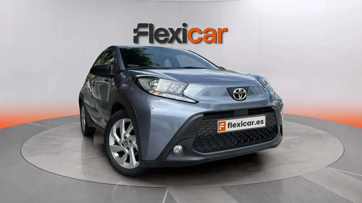 Usado Toyota Aygo X 72 CV (52 kW) 2024 SUV