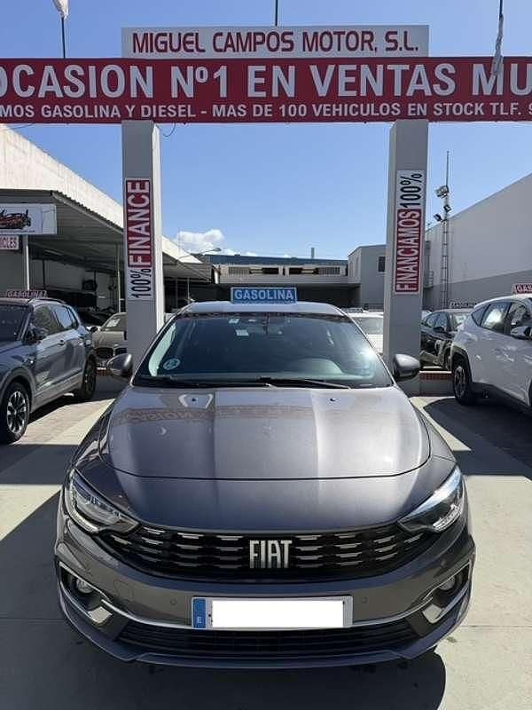 Usado Fiat Tipo Life 99 CV (72 kW) 2021 Gris Familiar