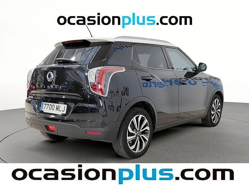 Usado SsangYong Tivoli Limited 163 CV (119 kW) 2023 Negro SUV