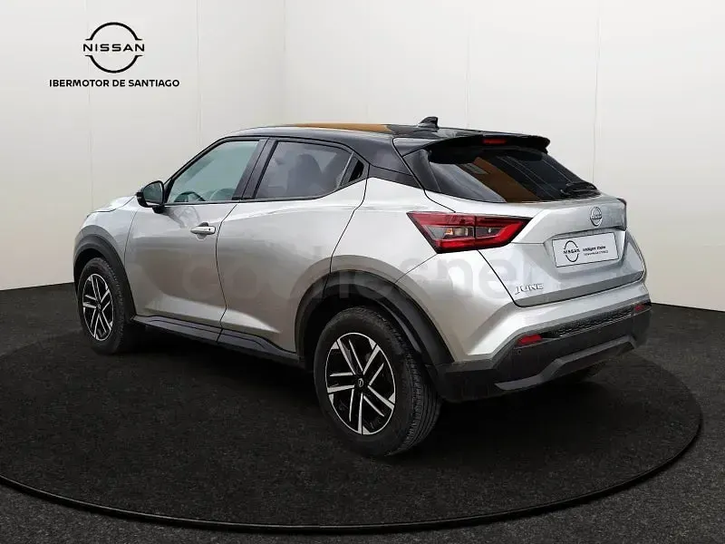 Usado Nissan Juke N-Connecta 114 CV (83 kW) 2025 Gris / plata SUV
