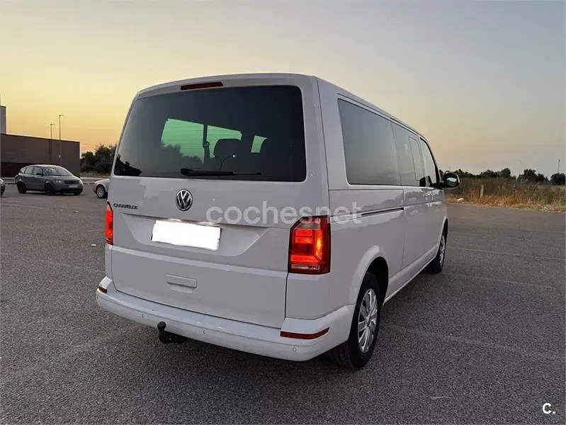 Usado VW Caravelle Trendline 150 CV (110 kW) 2018 Blanco Van