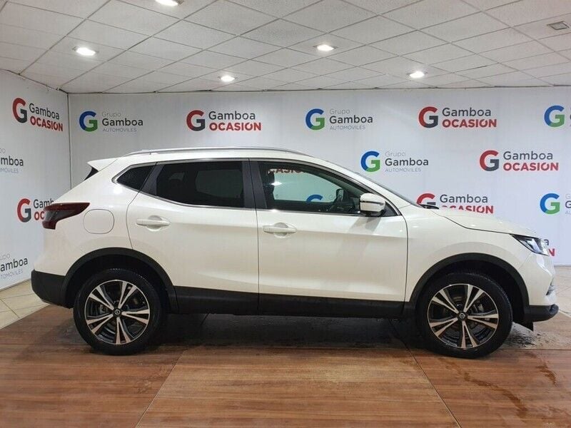 Usado Nissan Qashqai N-Connecta 116 CV (85 kW) 2021 Blanco SUV