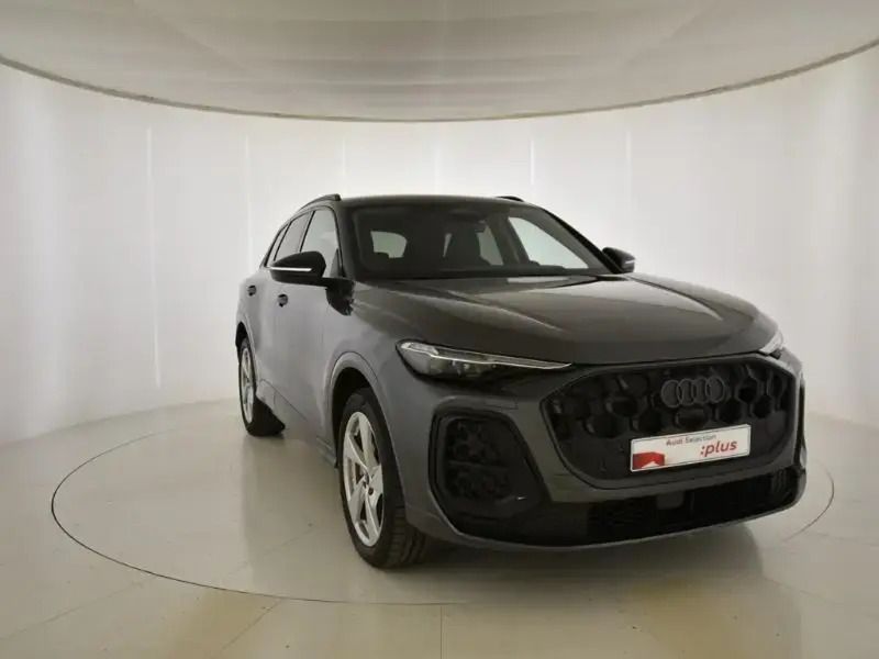 Gris/plata Usado 2025 Audi Q5 SUV | 69.990 € - Imagen 1/4