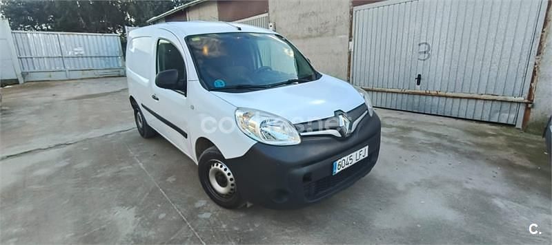 Usado Renault Kangoo 105 CV (77 kW) 2010 Blanco Monovolumen