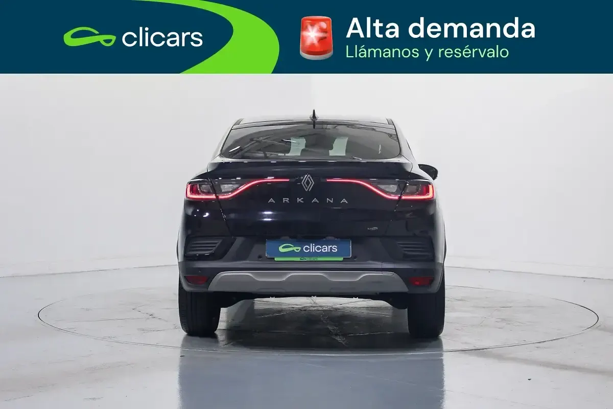 Usado Renault Arkana Techno 94 CV (69 kW) 2024 Negro SUV