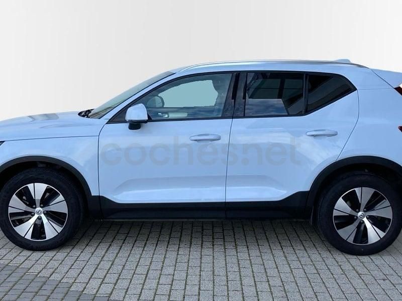 Usado Volvo XC40 Core 163 CV (119 kW) 2025 Azul SUV