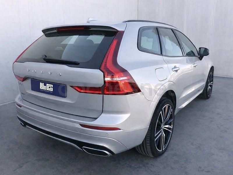 Usado Volvo XC60 R-Design 350 CV (257 kW) 2021 Gris / plata SUV