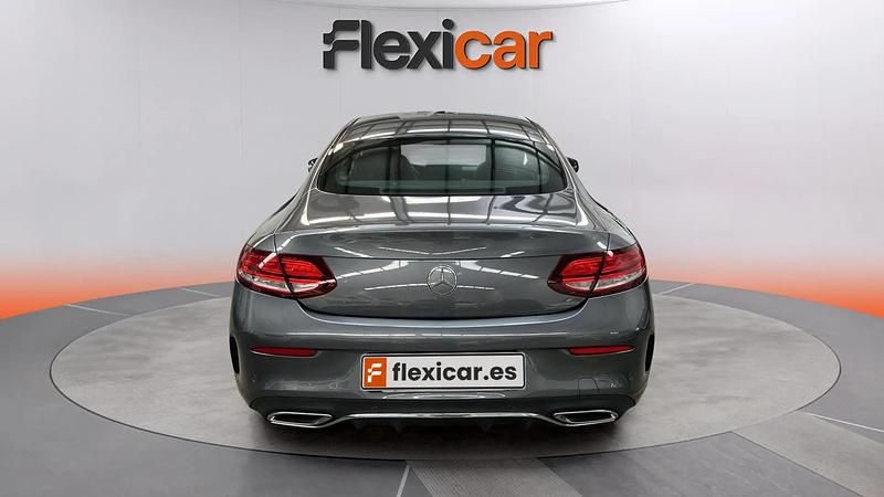 Usado Mercedes C220 196 CV (144 kW) 2019 Gris Coupe