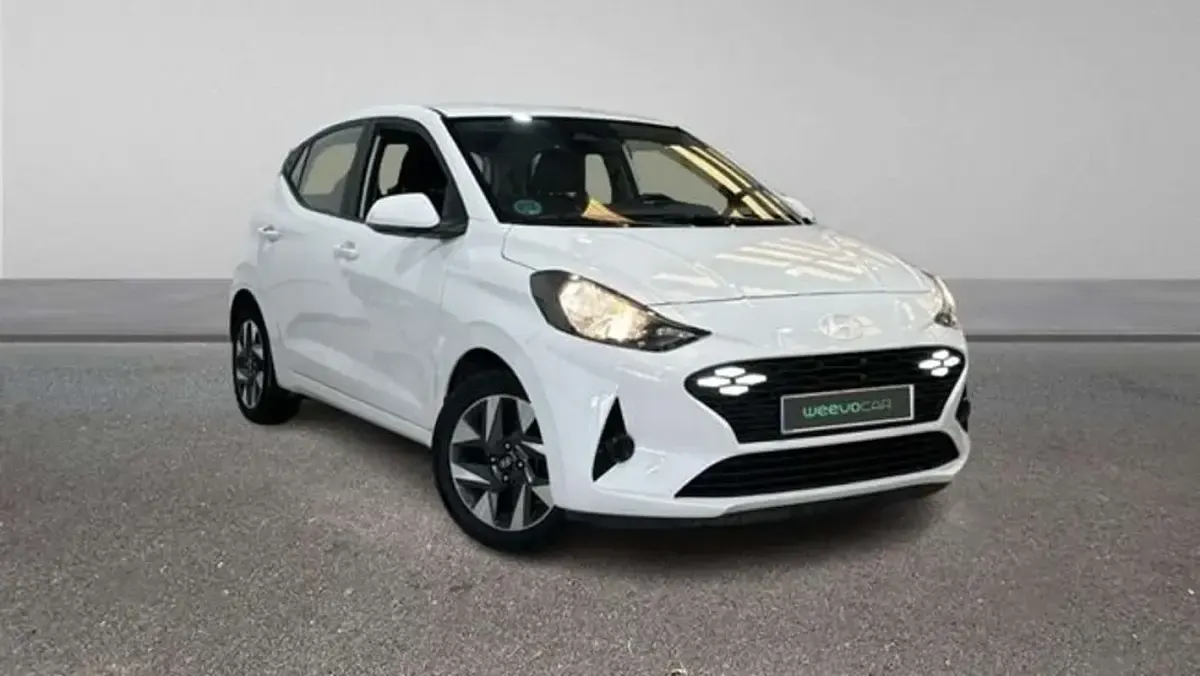Usado Hyundai i10 67 CV (49 kW) 2024 Blanco Utilitario