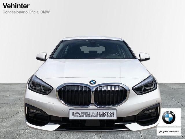 Usado BMW 118 Shadowline 140 CV (102 kW) 2021 Blanco Utilitario
