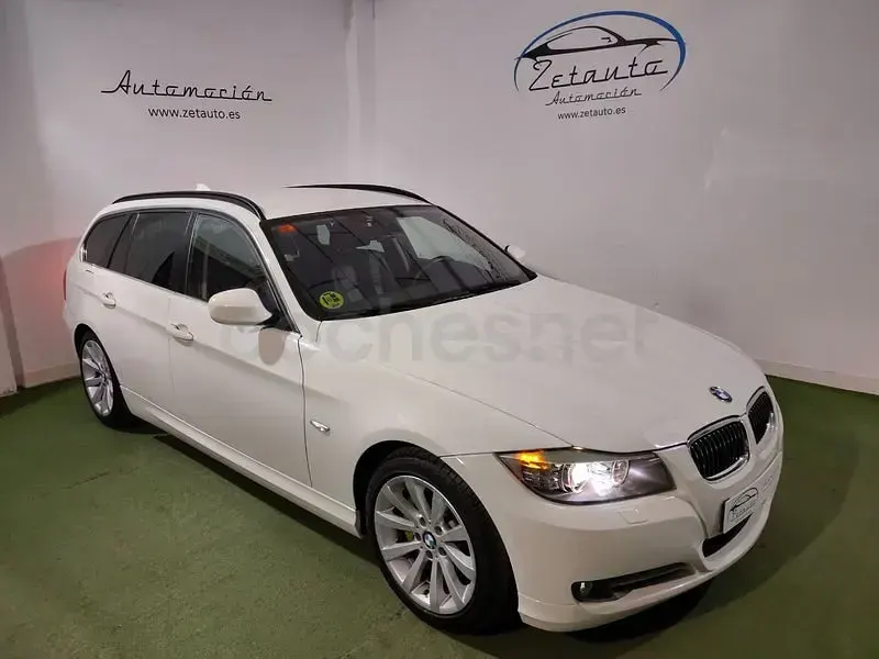 Usado BMW 318 143 CV (105 kW) 2011 Blanco Familiar