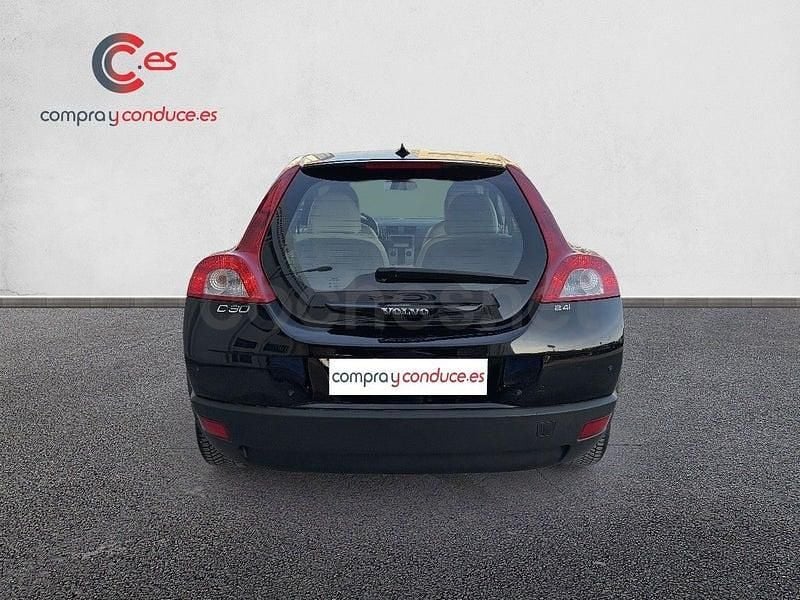 Usado Volvo C30 Summum 170 CV (125 kW) 2007 Negro Utilitario