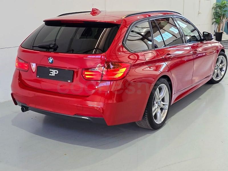 Usado BMW 318 Shadowline 143 CV (105 kW) 2013 Rojo Familiar