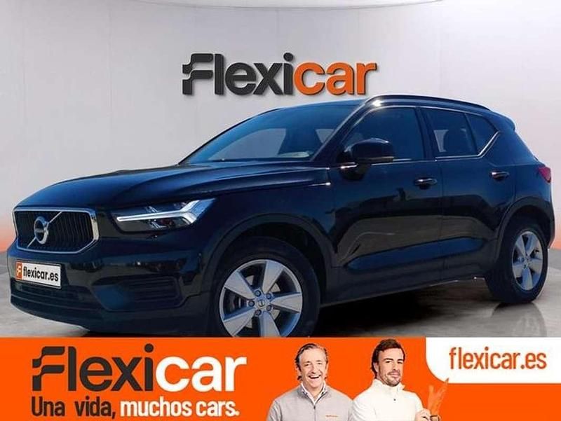 Usado Volvo XC40 Momentum 156 CV (114 kW) 2018 Negro SUV