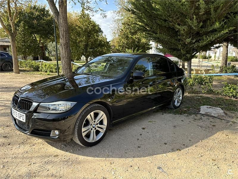 Negro Usado 2009 BMW 320 Berlina | 7000 € (Precio justo) - Imagen 1/4