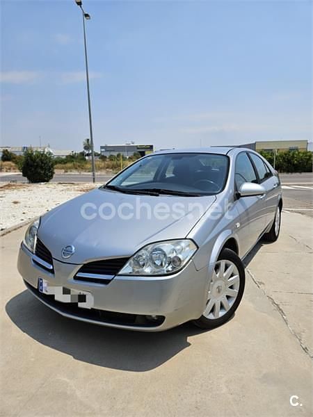 Usado Nissan Primera 140 HP (102 kW) 2006 Cinzento Sedan