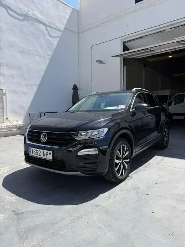 Usado VW T-Roc Advance 150 CV (110 kW) 2022 Negro SUV