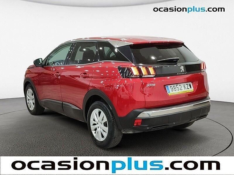 Usado Peugeot 3008 Active 130 CV (95 kW) 2019 Rojo SUV