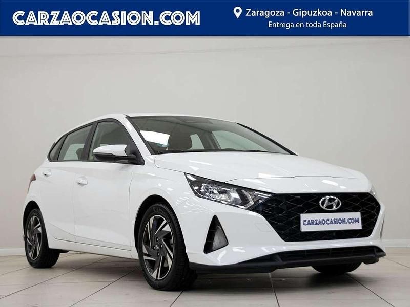 Blanco Usado 2021 Hyundai i20 Utilitario | 12.995 € (Precio justo) - Imagen 1/4