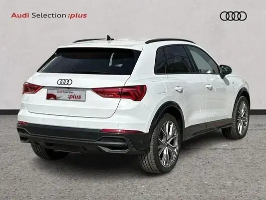 Usado Audi Q3 Ambiente 150 CV (110 kW) 2024 Blanco SUV