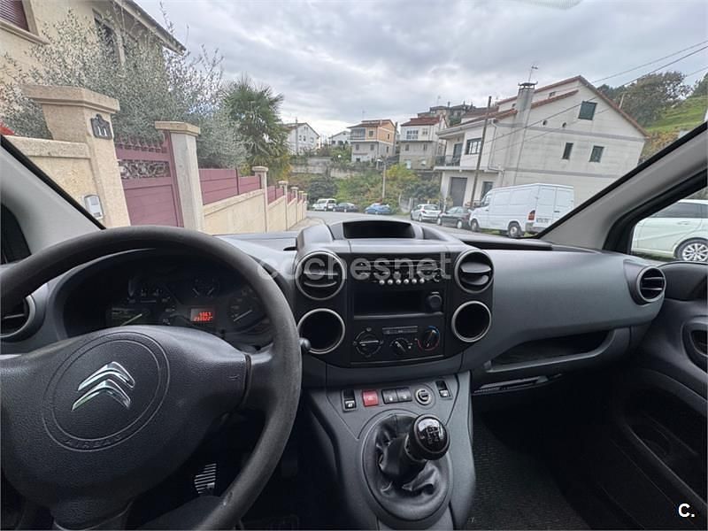 Usado Citroën Berlingo Live 75 CV (55 kW) 2018 Blanco Monovolumen