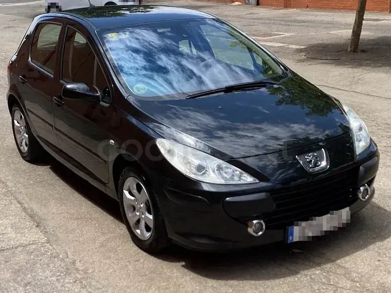 Usado Peugeot 307 110 CV (80 kW) 2006 Negro Berlina