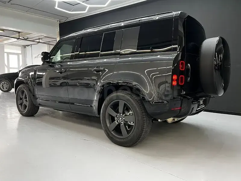 Nuevo Land Rover Defender SE 301 CV (221 kW) 2026 Negro SUV