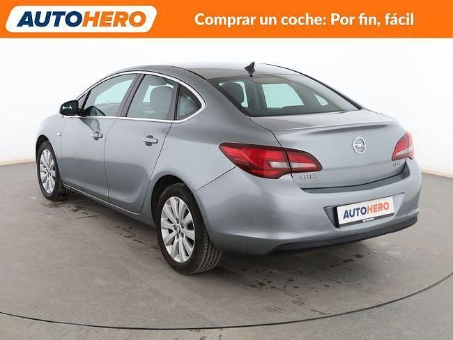 Begagnad Opel Astra Innovation 110 HK (80 kW) 2014 Grå Sedan