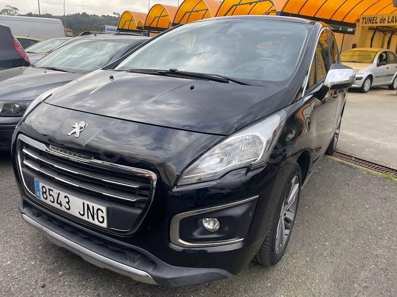 Käytetty Peugeot 3008 Style 120 HP (88 kW) 2016 Musta Sedan