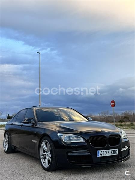 Usado BMW 740 Comfort Edition 313 CV (230 kW) 2014 Negro Berlina