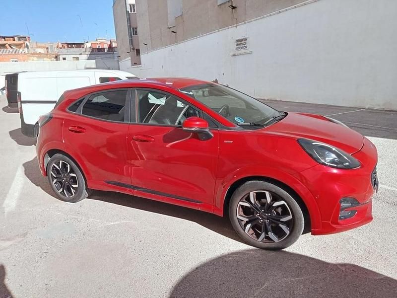 Usado Ford Puma ST-Line X 125 CV (91 kW) 2023 Rojo SUV