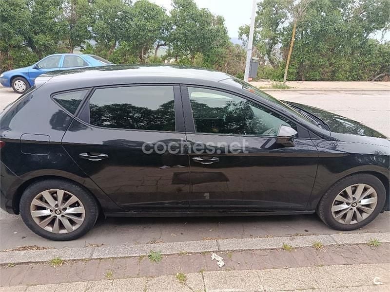 Begagnad Seat Leon Style Plus 115 HK (84 kW) 2017 Svart Sedan