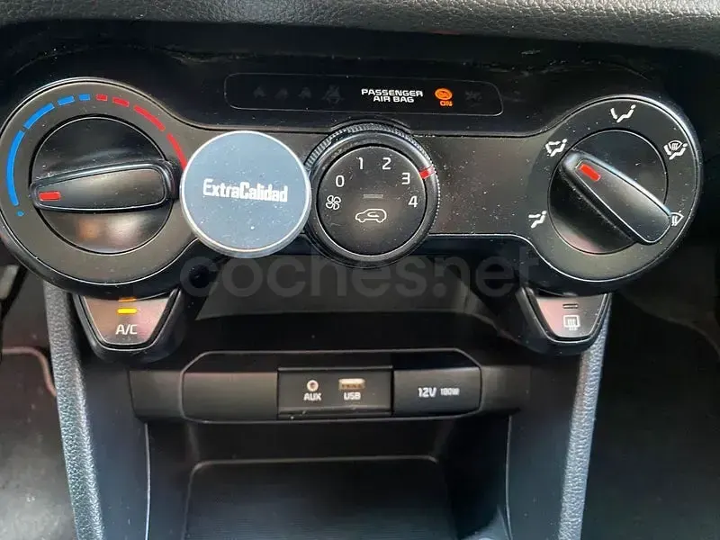Usado Kia Picanto 67 CV (49 kW) 2018 Azul Utilitario
