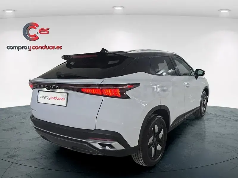 Usado Omoda 5 147 CV (108 kW) 2025 Blanco SUV