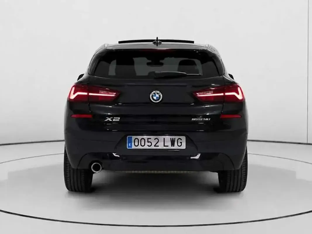 Usado BMW X2 Comfort Edition 140 CV (102 kW) 2022 Negro SUV